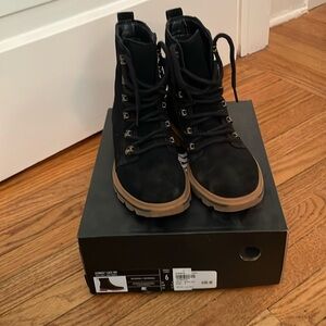 Sorel Lennox Lace black boots